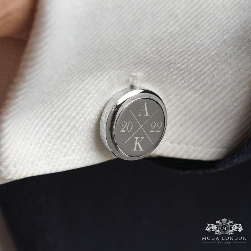 Elegant Silver Cufflinks for Wedding - Custom Engraved Accessory for Groom & Groomsmen - Moda London
